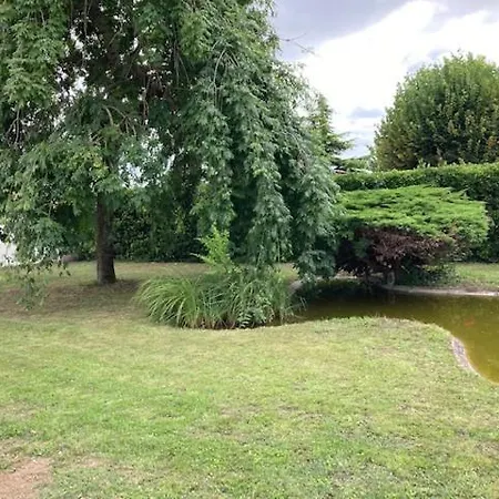 Agréable maison en centre ville * Châteaubernard